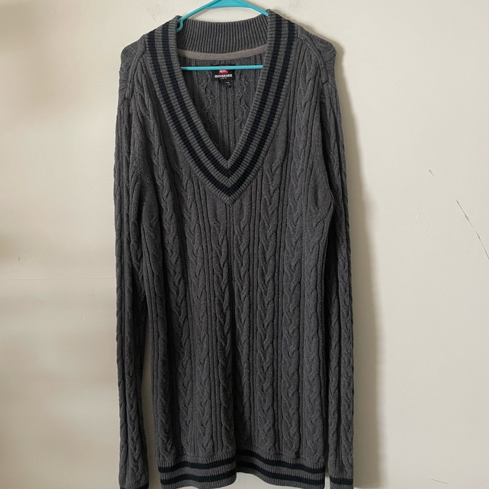 Quiksilver Men’s Gray V-Neck Pullover Sweater Size Large Tall